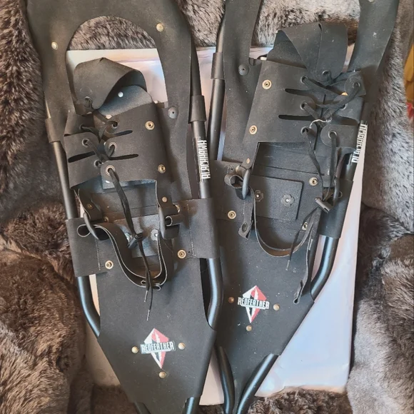 REDFEATHER Blackhawk Snowshoes Aluminum alloyed frame 9x30\